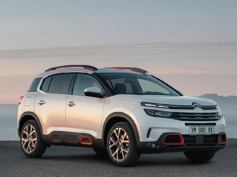 Citroen C5 Aircross bianca noleggio