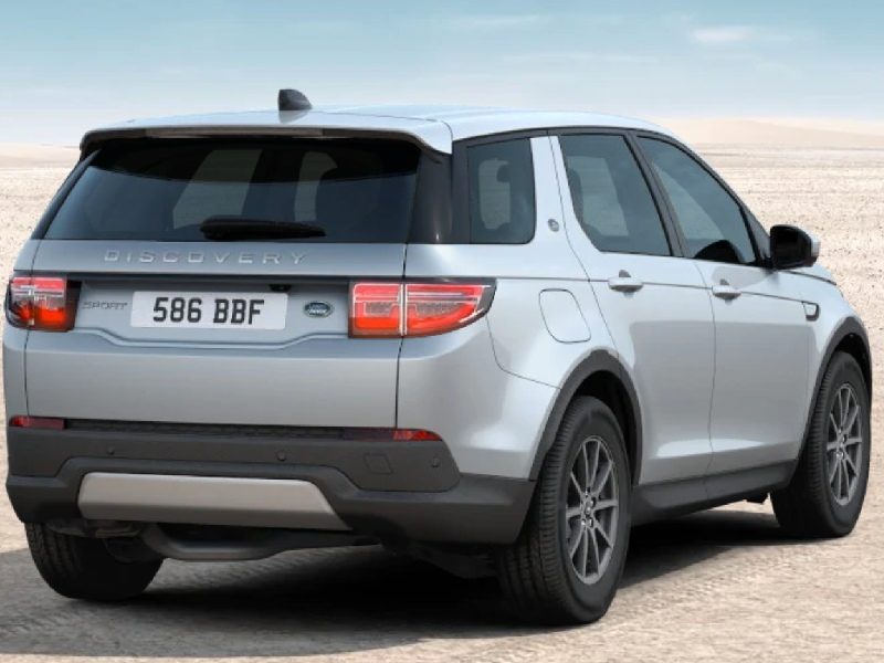 Land Rover Discovery Sport grigio mod. 2021 a noleggio