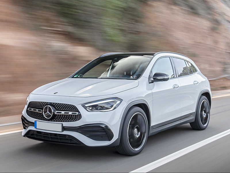Mercedes GLA a noleggio