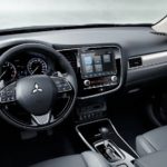 Mitsubishi Outlander interni thumbnail
