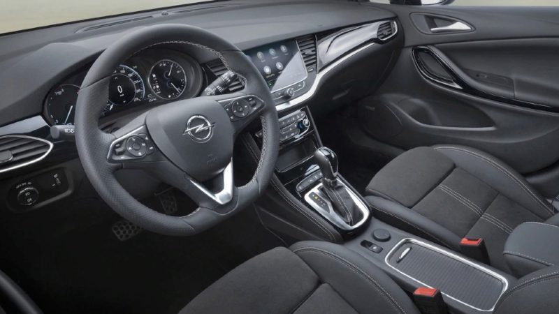 Opel Astra sport tourer sw interni