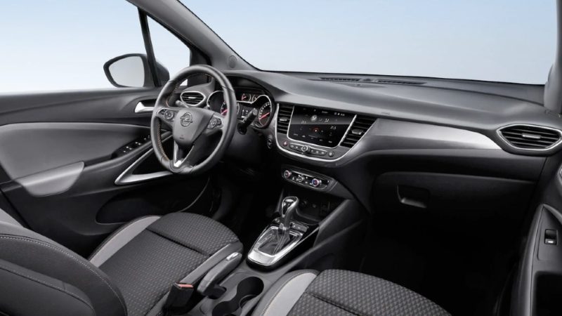 Opel Crosslanx X interni