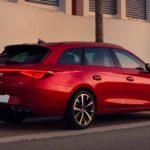 Seat Leon Sportstourer sw rossa fianco thumbnail