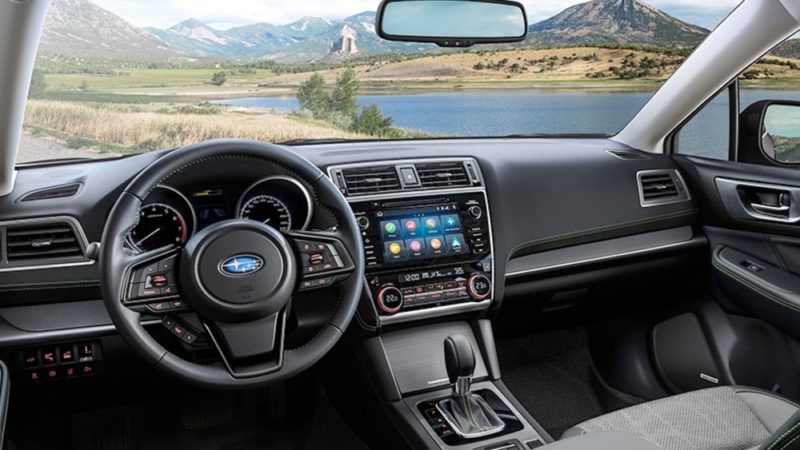Subaru Outback 2021 interni