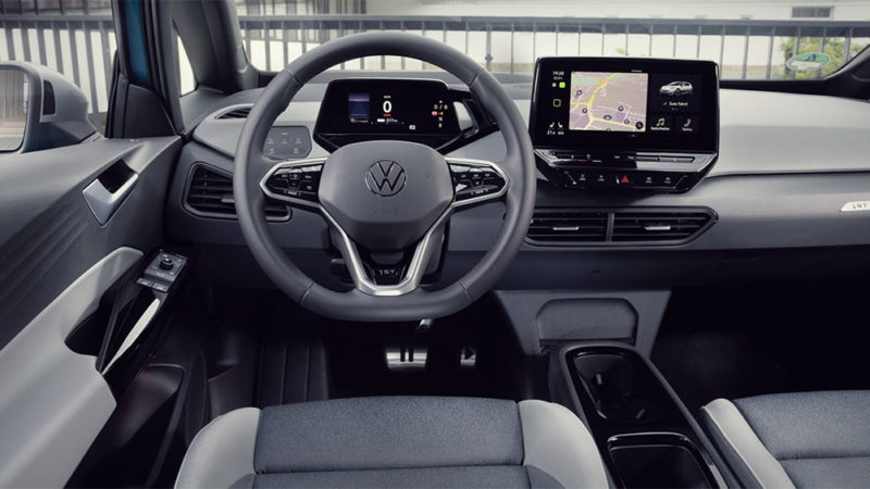 Volkswagen ID3 vista cruscotto interno
