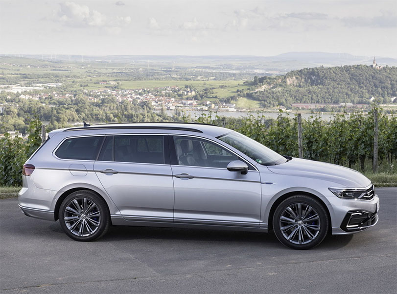 Volkswagen Passat Variant a noleggio