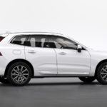 Volvo XC60 vista laterale tre quarti thumbnail