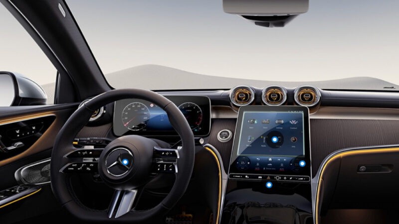 Mercedes GLC interni