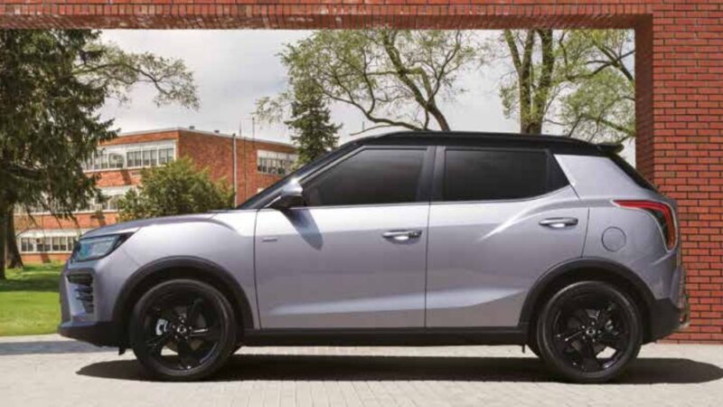 Kgm Tivoli fianco ex Ssangyong