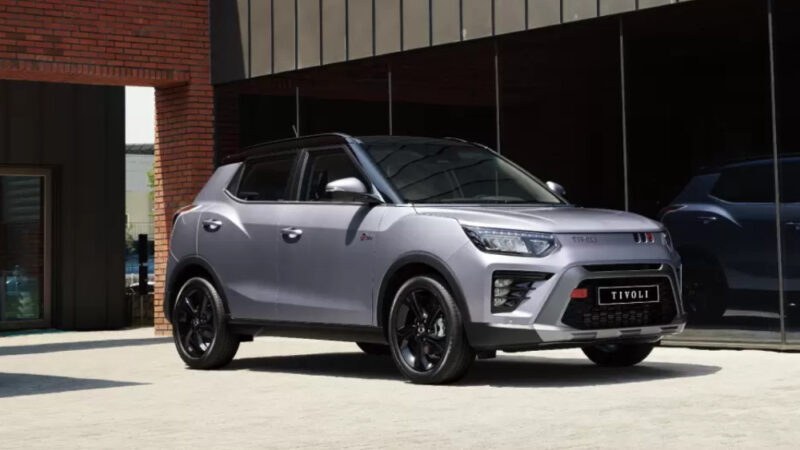 Kgm Tivoli davanti ex Ssangyong