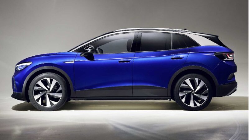 Volksvagen ID.4 fianco