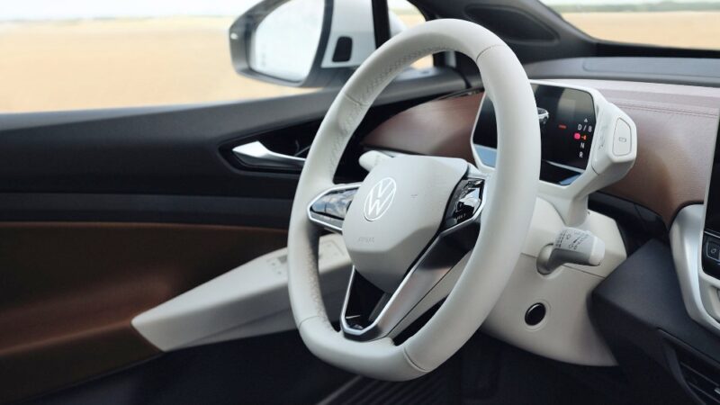 Volksvagen ID.4 particolare volante