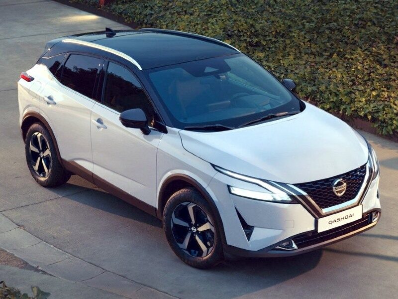 Nissan Qashqai Acenta Ibrida automatica a noleggio