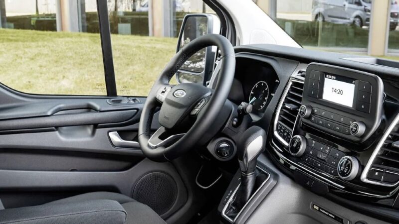 Ford Transit Custom interni