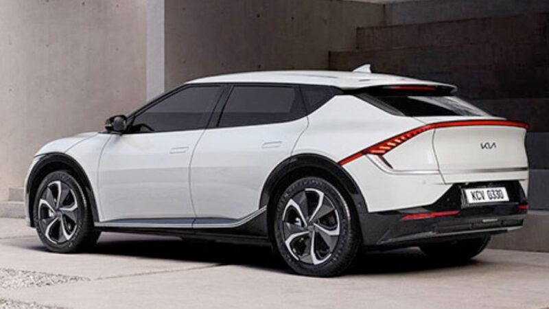 Kia EV6 elettrica fianco
