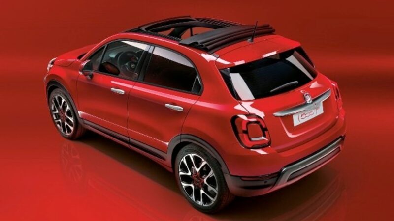Fiat 500x Red dietro
