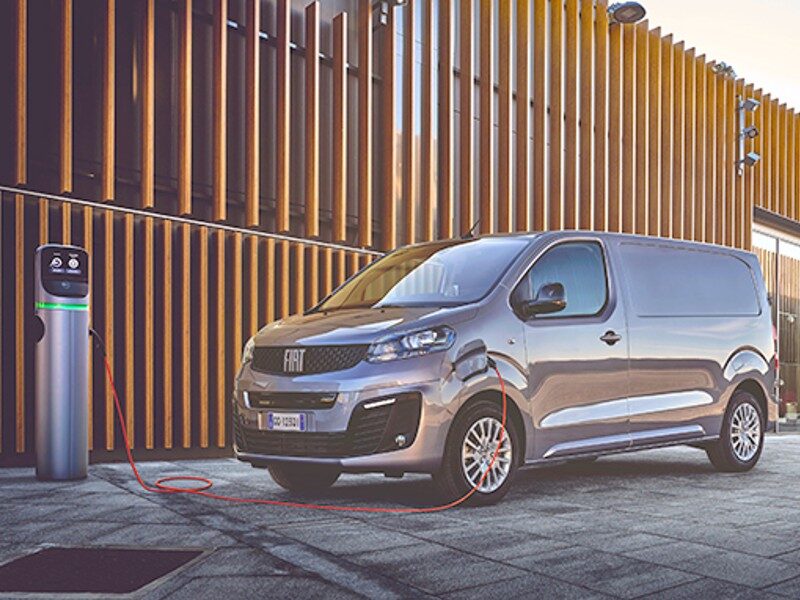 Fiat Scudo elettrico in noleggio lungo termine