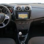 Dacia Sandero interni thumbnail