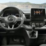 Nissan Primastar bus cruscotto thumbnail