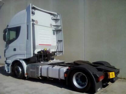 Trattore stradale Iveco Stralis AS 440S46 Hi Way usato in vendita