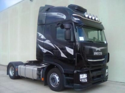 Trattore stradale Iveco Stralis AS 440S48 nero usato