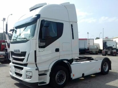 Trattore stradale Iveco Stralis AS 440S48 usato in vendita
