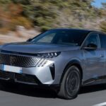 Nuova Peugeot 3008 lato davanti thumbnail