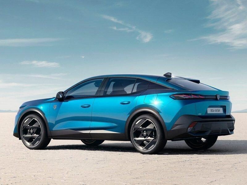 Peugeot 408 noleggio lungo termine