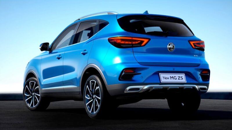 Mg Zs ev elettrica coda