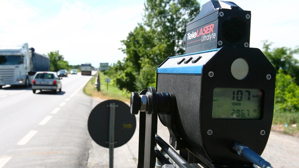 Multe con auto a noleggio lungo termine