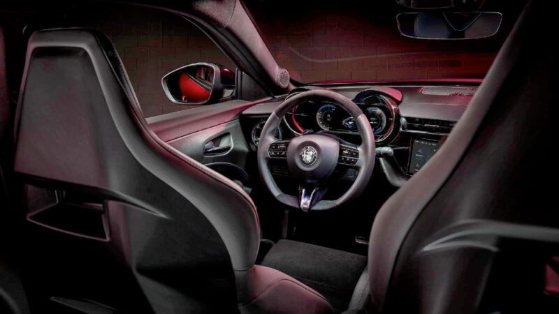 Alfa Romeo Junior interni