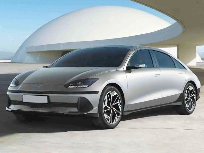 Hyundai Ioniq 6 noleggio lungo termine