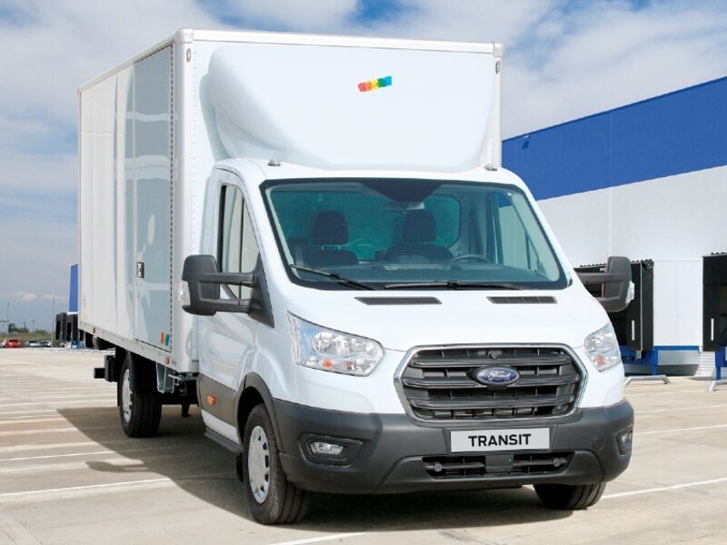 Ford Transit con sponda idraulica sollevatrice noleggio lungo termine lungo termine